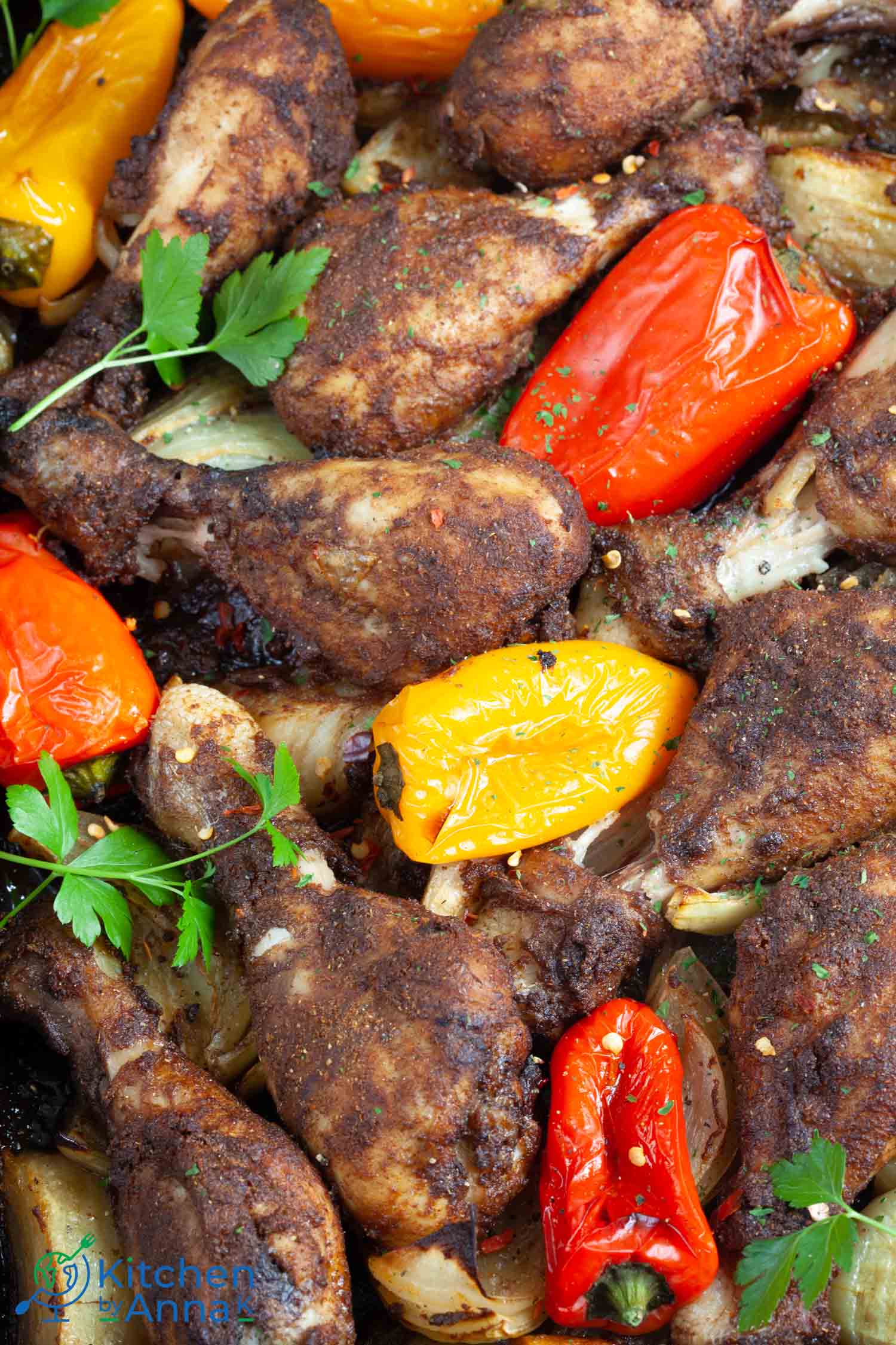 Tandoori masala chicken drumsticks with sweet peppers - pic