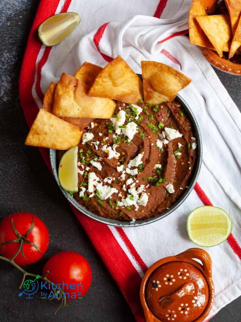 Mexican refried beans - frijoles negros