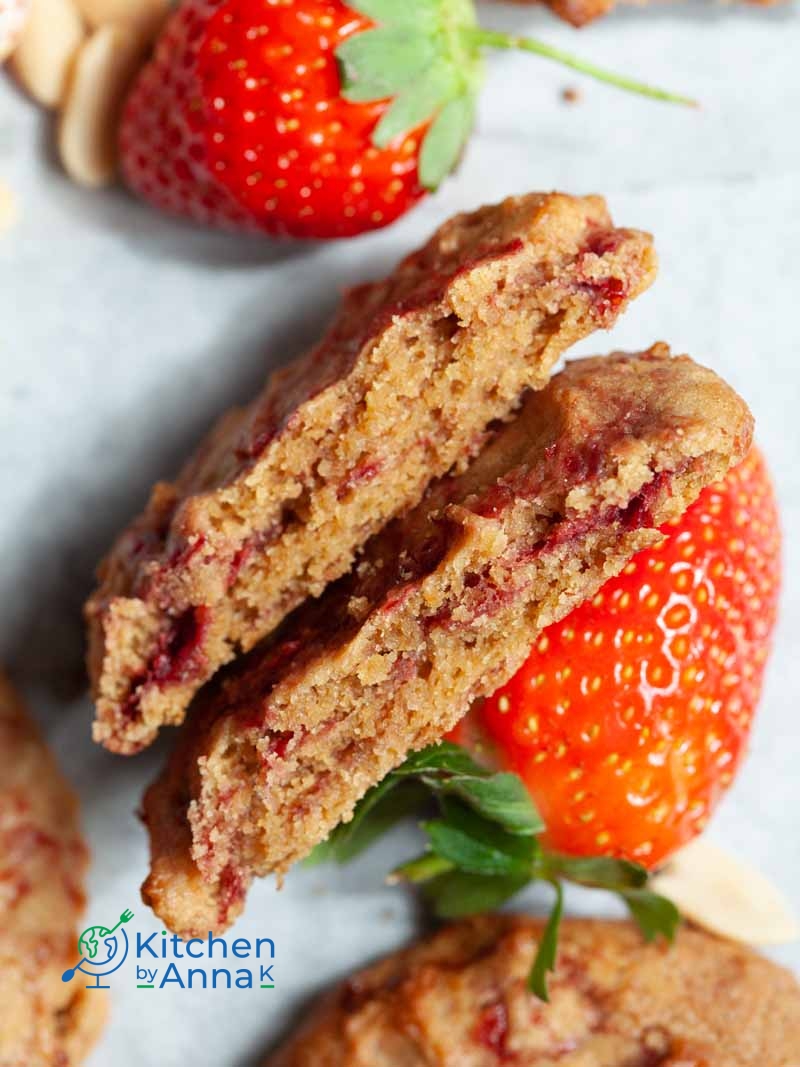 Peanut butter strawberry cookies