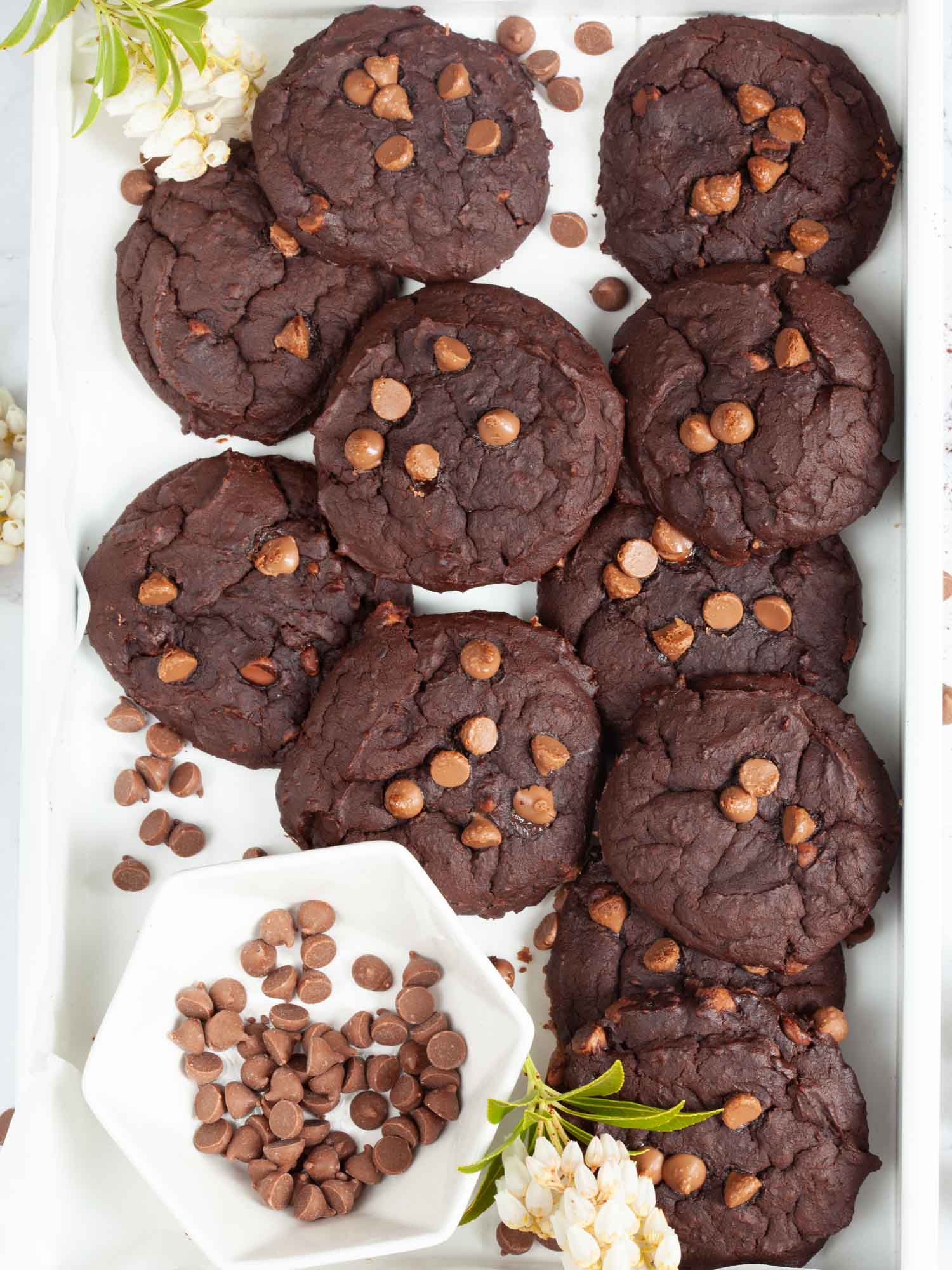 Red kidney beans chocolate cookies