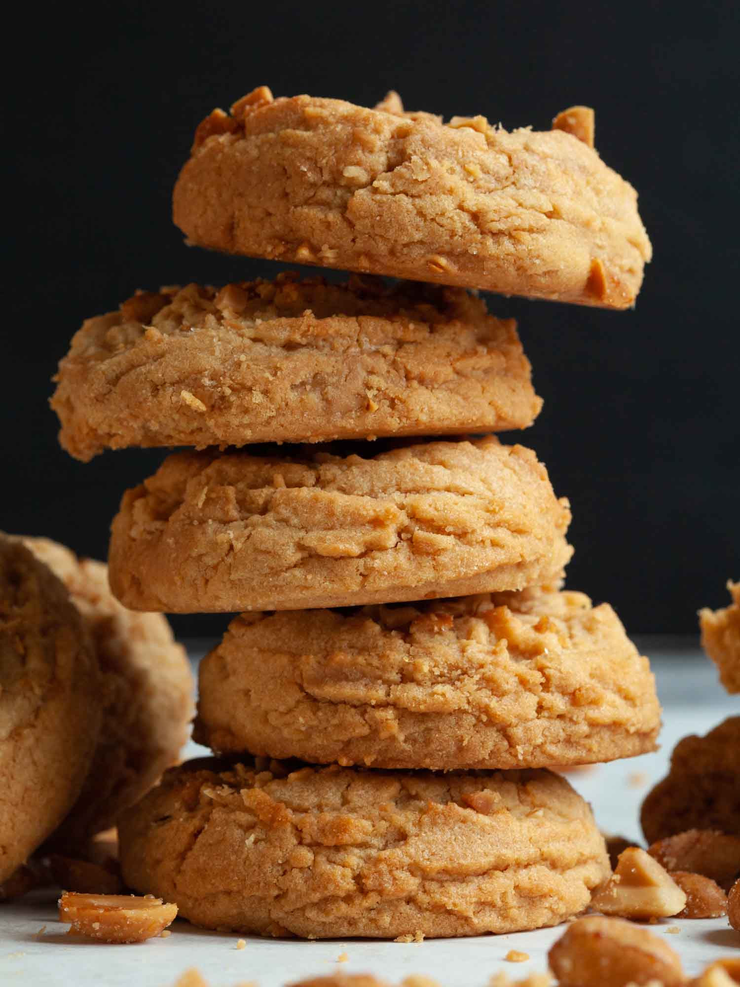 Thick and chewy peanut butter cookies