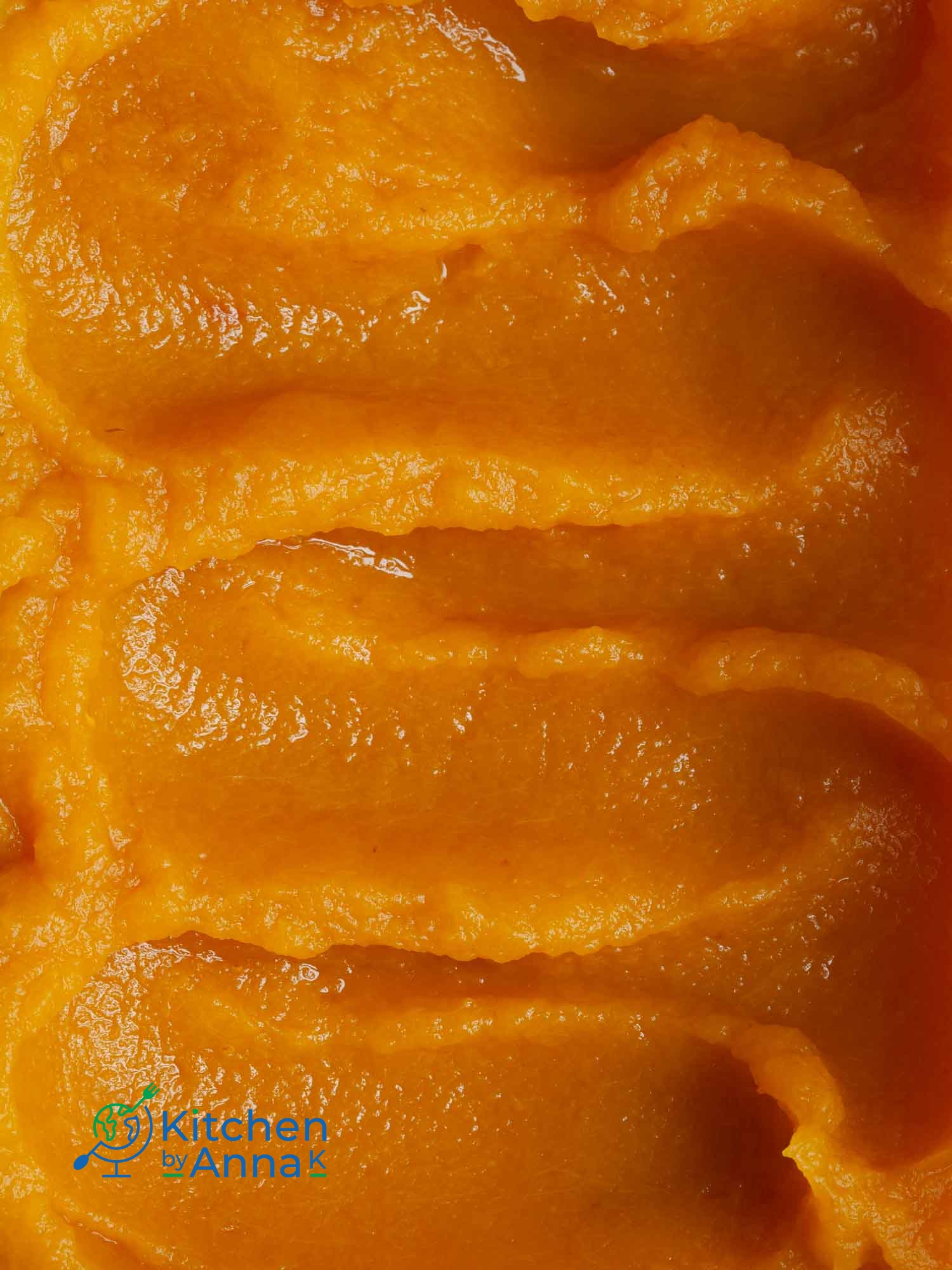 Homemade pumpkin puree