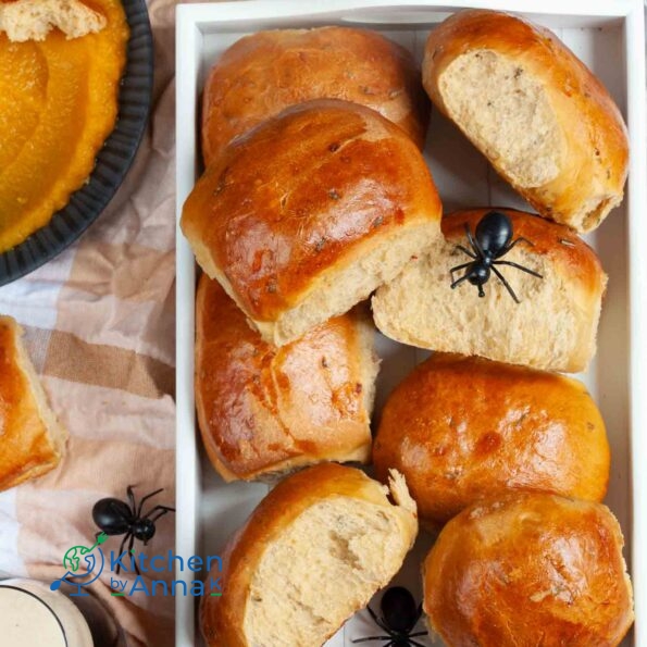 Pumpkin and Guinness soft rolls