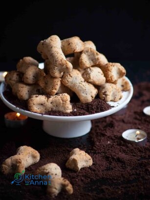 Ossi di morto Italian meringue hazelnut cookies