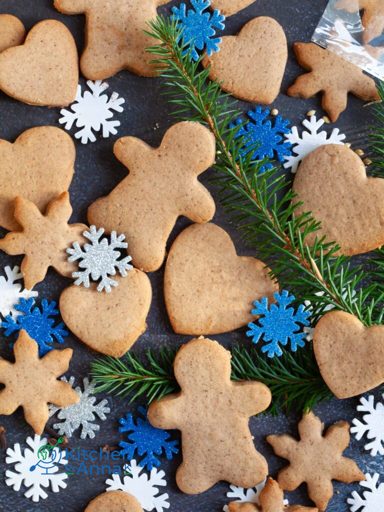 Gingerbread honey shortbread cookies