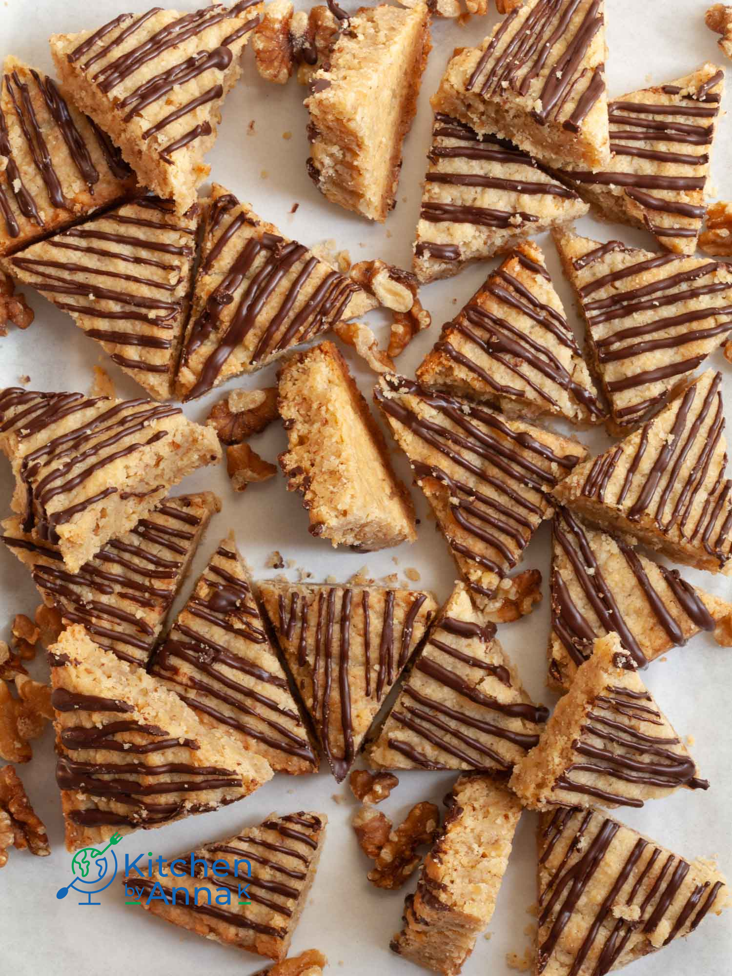 Whisky and walnut shortbread