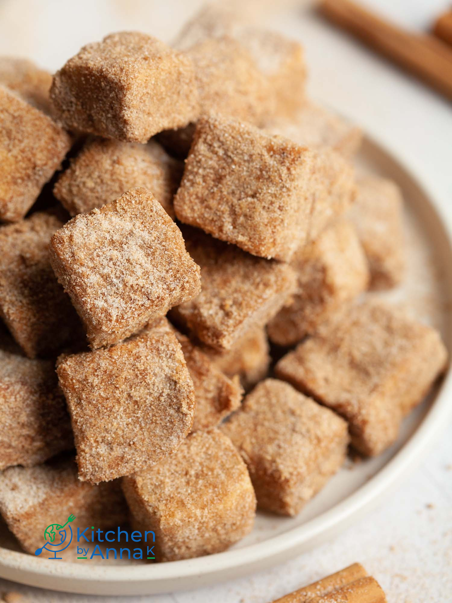 Churro shortbread bites