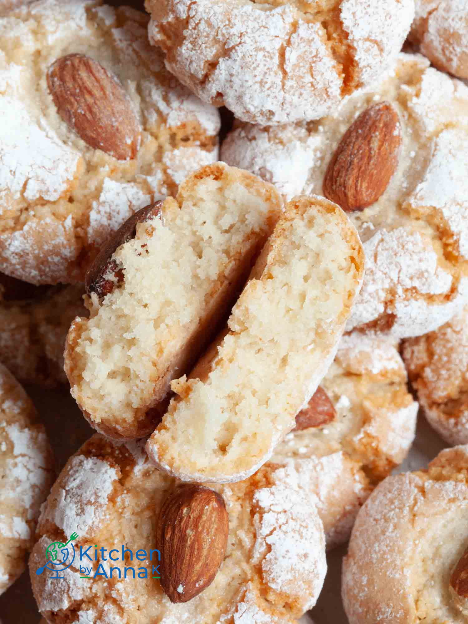 Italian almond amaretti cookies