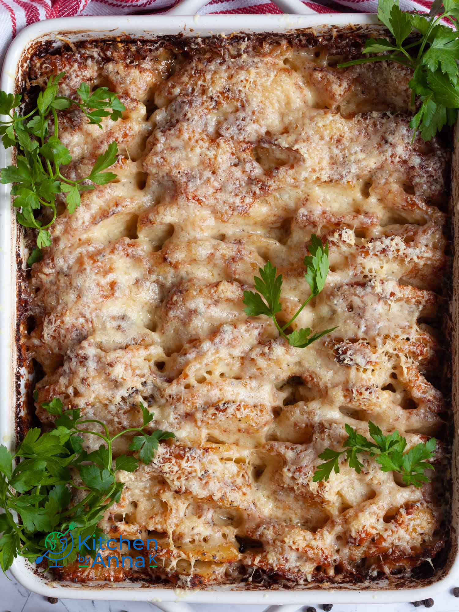 Potato bake with black pepper cream and Pecorino cheese