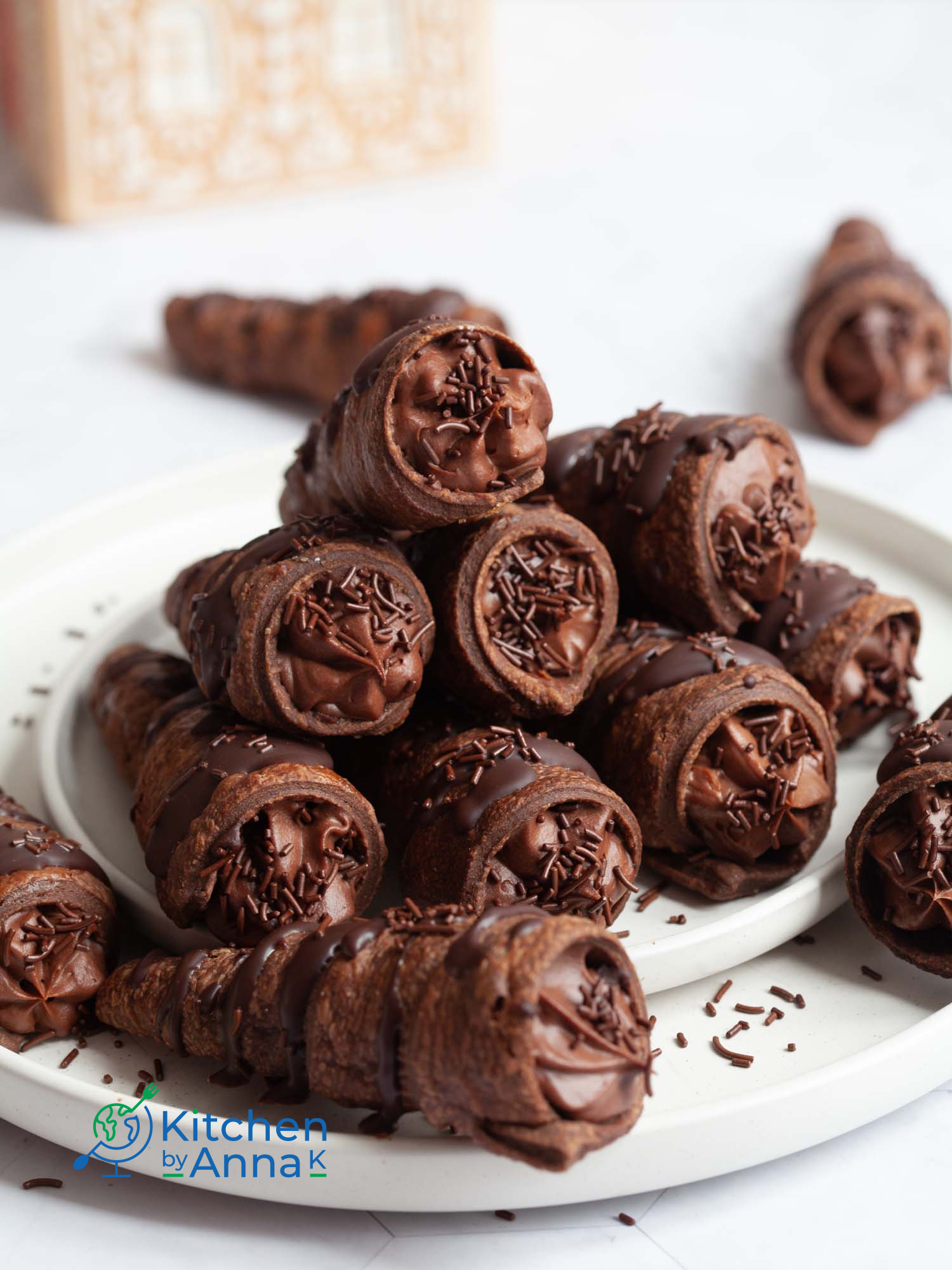 Dark chocolate cream horns