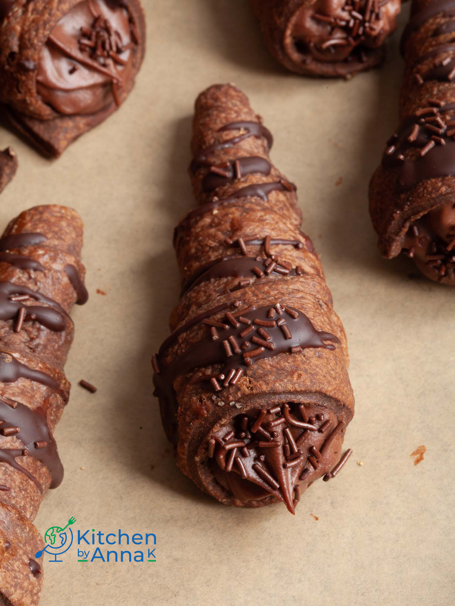 Dark chocolate cream horns