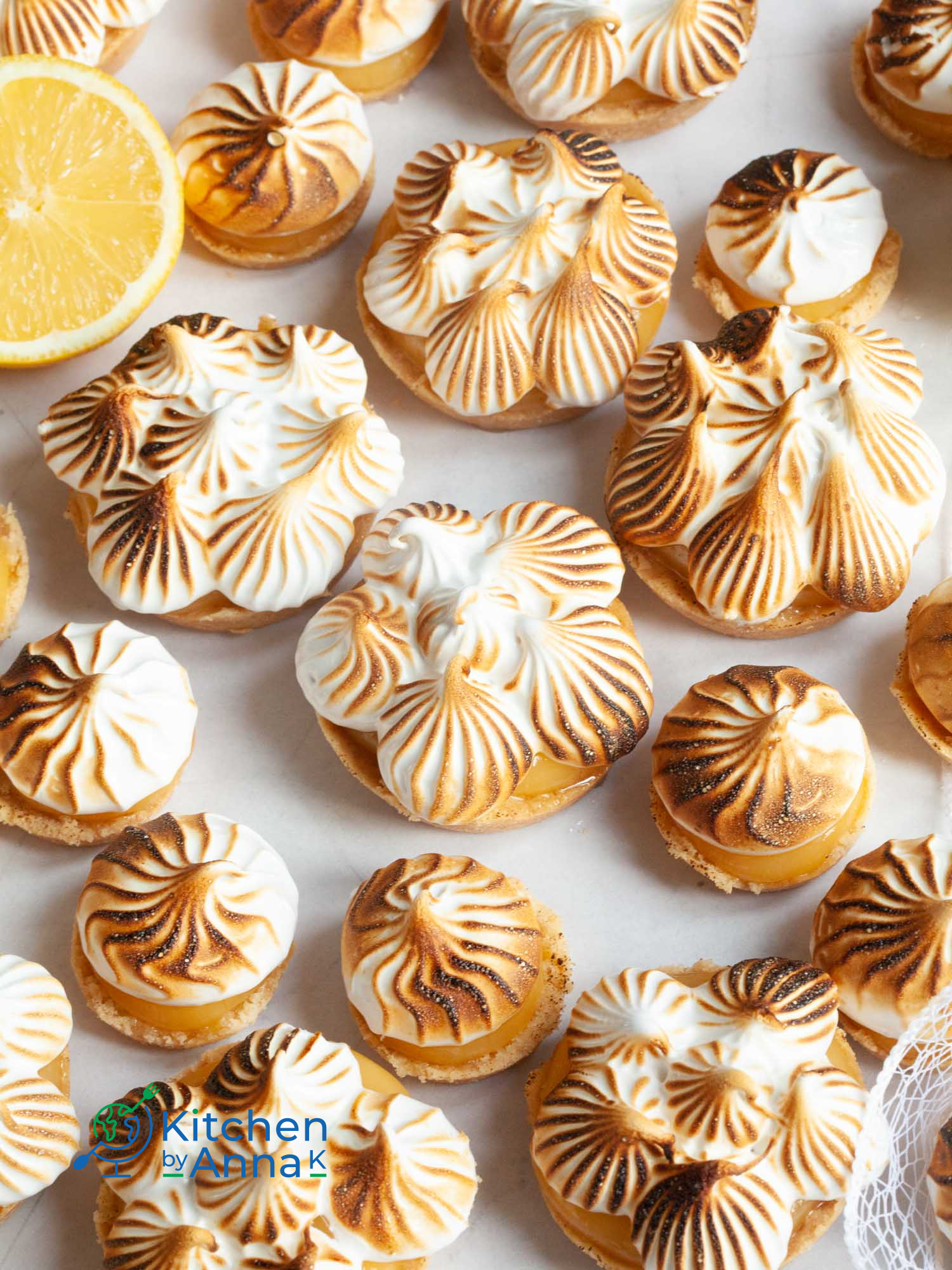Lemon meringue pie cookies
