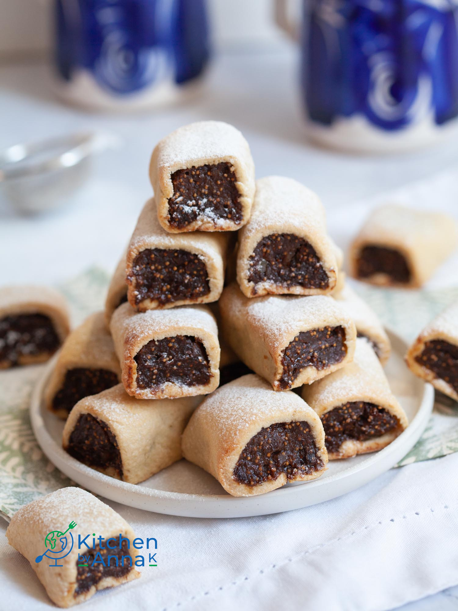 Fig roll cookies