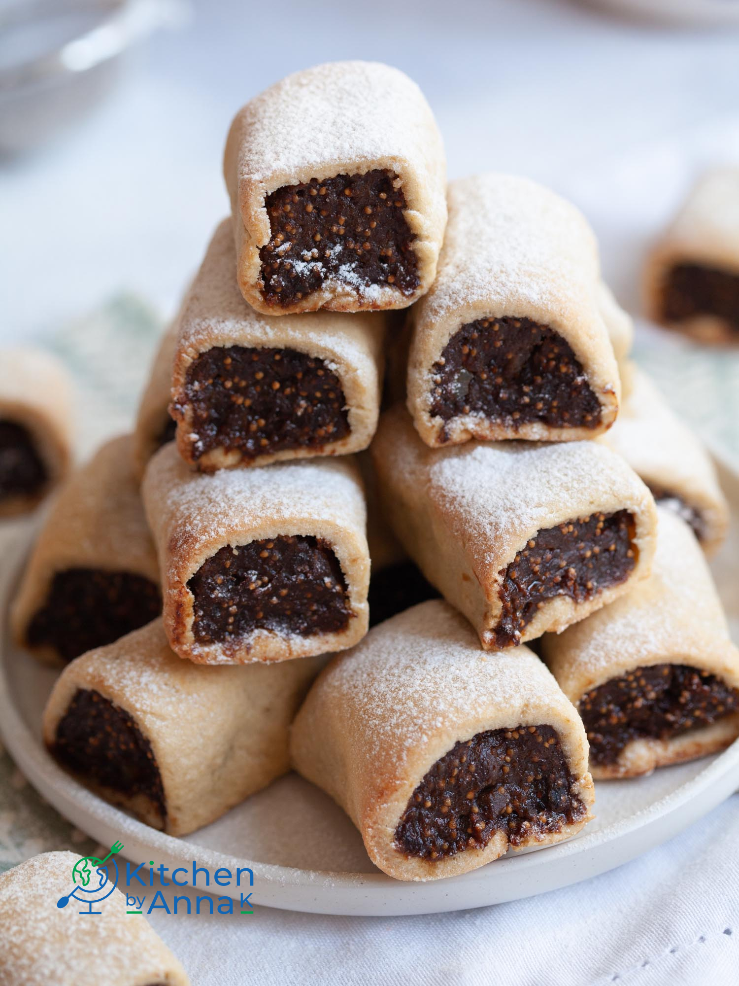 Fig roll cookies