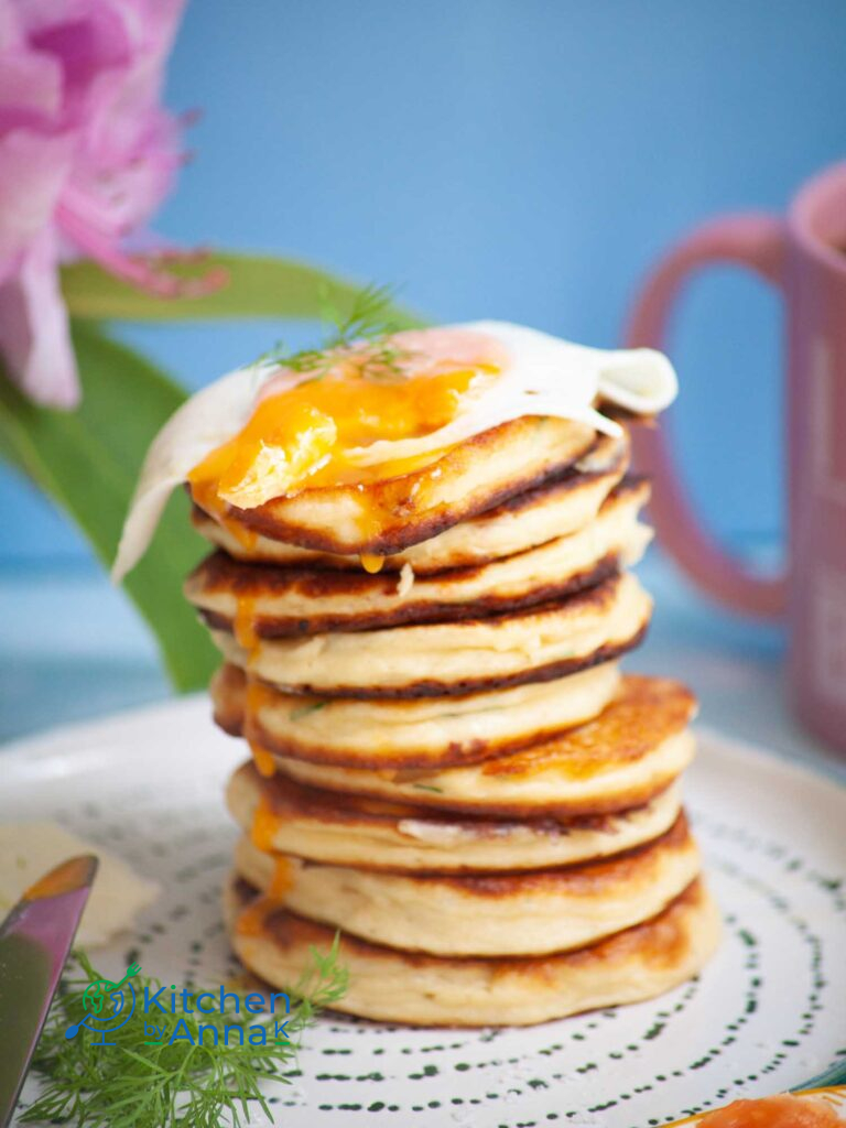 Fluffy ricotta pancakes