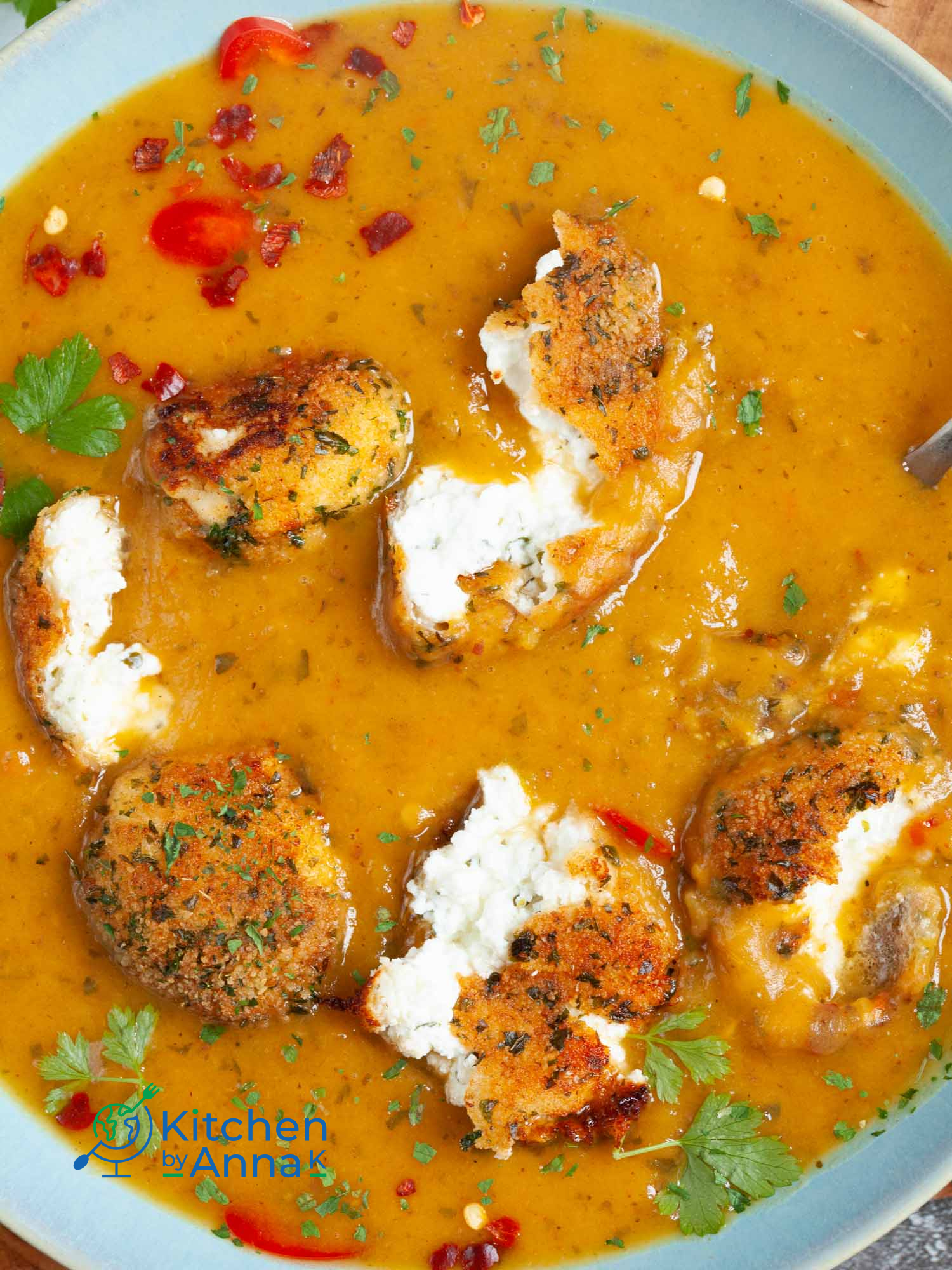 Sweet potato soup with goats cheese truffles