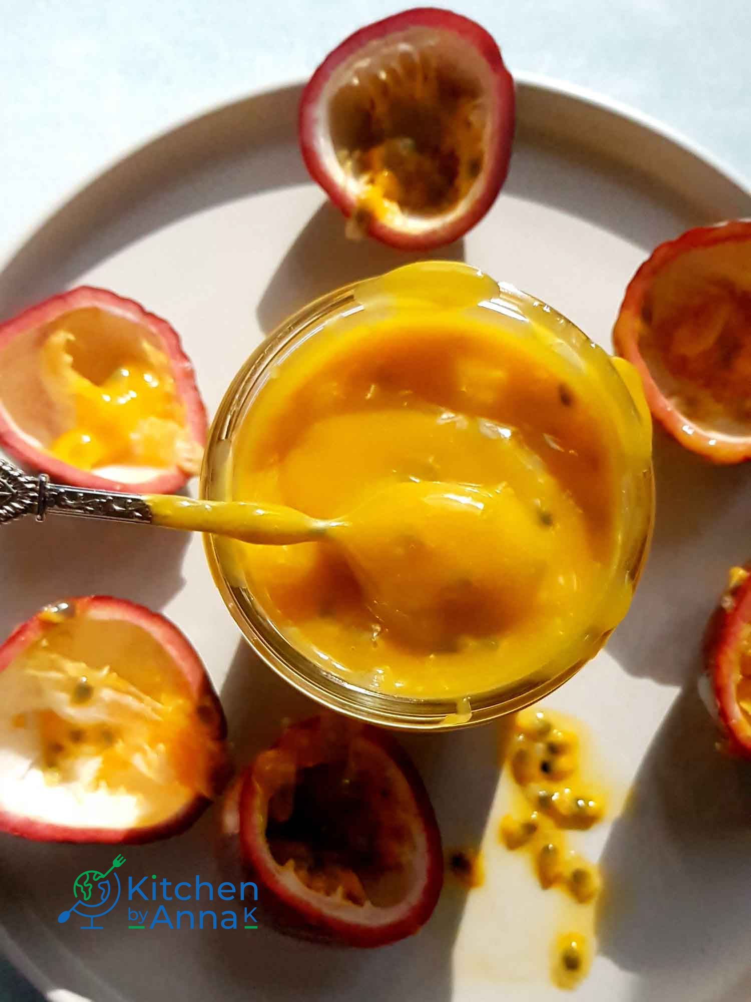 Passion fruit curd