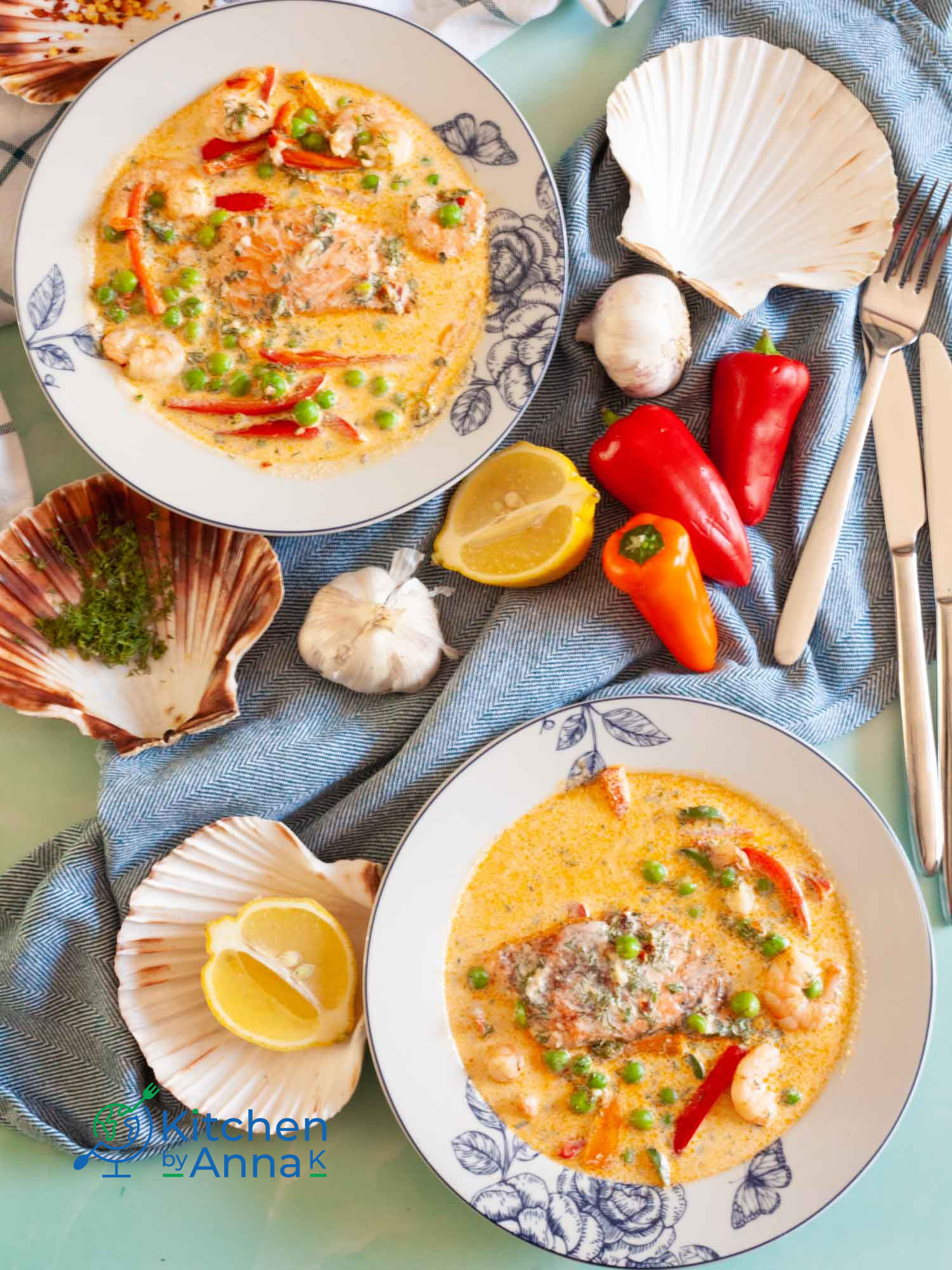 Salmon and prawns in mascarpone and dill sauce